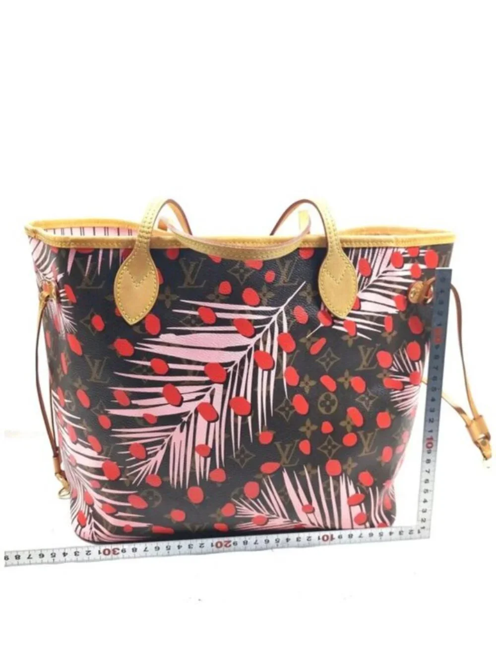 Authentic Louis Vuitton Neverfull MM Jungle Dots Limited Edition Shoulder Bag